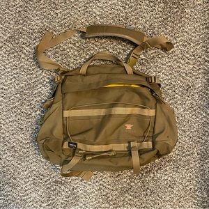 Tan Mountainsmith Side Bag